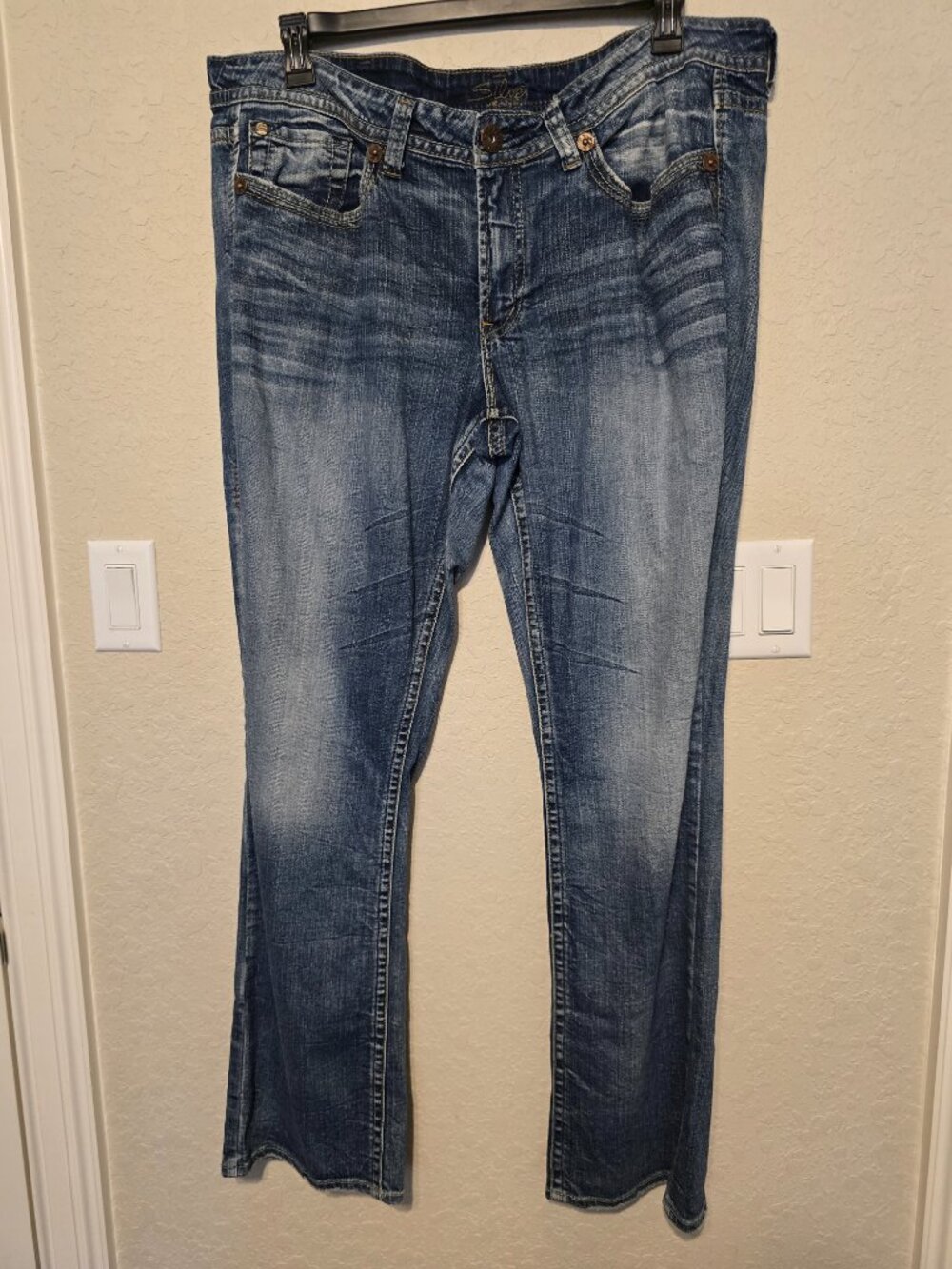 Silver Jeans Co. Lola Bootcut Jeans | Size 22 | 33" Inseam | Western INV#12